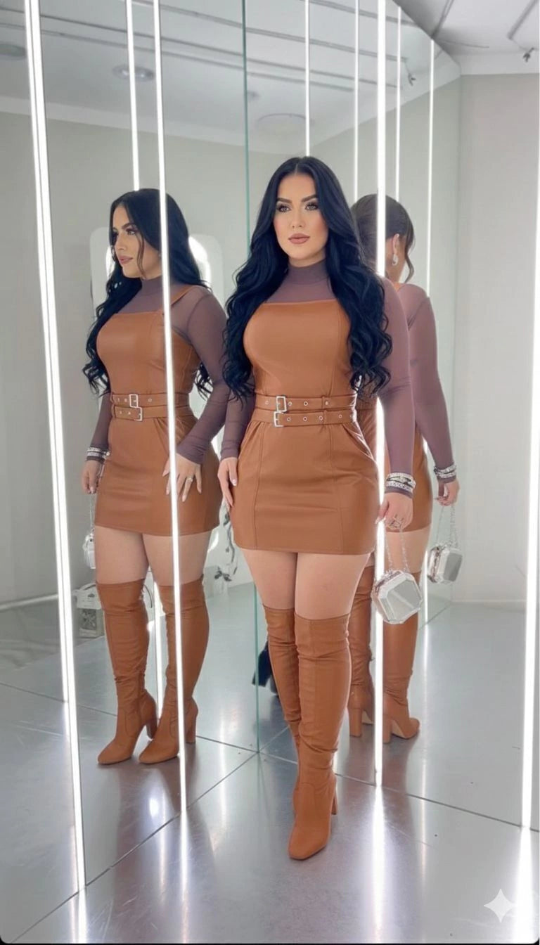 Vestido de courino com Cinto Duplo